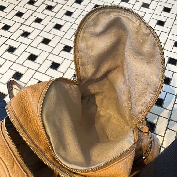 MICHAEL KORS Leather Backpack - Acorn - Picture 9 of 11
